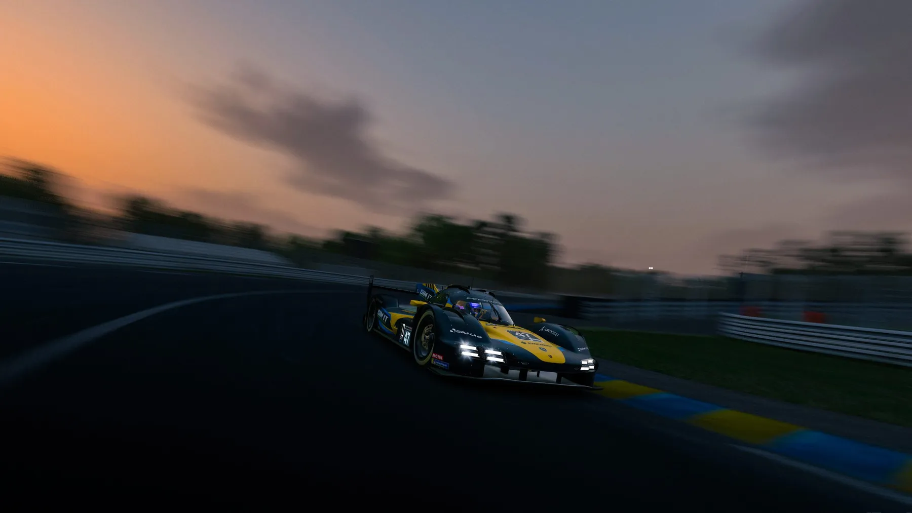 Sim It eSports Racing car at Le Mans at dusk, in-sim screenshot
